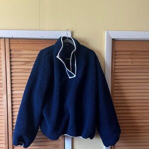 Parke Navy Fleece pullover